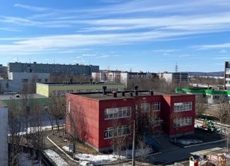 Продажа 3-ком. квартиры, 59.3 м2, поселок городского типа Мурмаши, улица Энергетиков, 18