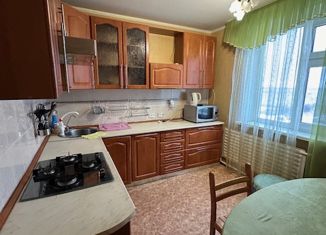 Продается двухкомнатная квартира, 51.1 м2, Усинск, улица 60 лет Октября, 11
