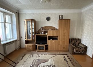 Продам 3-ком. квартиру, 64.5 м2, Орск, улица Горького, 34