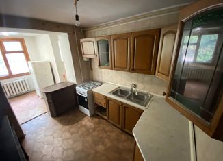 Четырехкомнатная квартира на продажу, 100 м2, Севастополь, улица Маршала Геловани, 28А