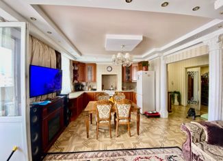 Четырехкомнатная квартира на продажу, 138 м2, Севастополь, Античный проспект, 10, Гагаринский район