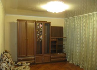 Продаю 3-комнатную квартиру, 74 м2, Ленинградская область, Советская улица, 24