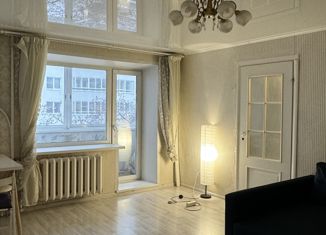 Продажа 2-комнатной квартиры, 45 м2, Екатеринбург, улица Саввы Белых, 5, улица Саввы Белых