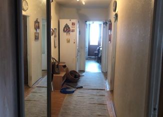 Продам 4-комнатную квартиру, 79 м2, Тольятти, улица Есенина, 6, Комсомольский район