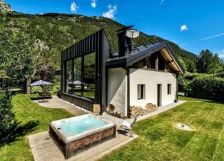 Дом на продажу, 180 м2, посёлок городского типа Красная Поляна