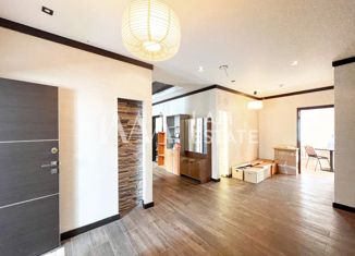 Продам 3-комнатную квартиру, 94.9 м2, Москва, улица Красина, 7с1, улица Красина