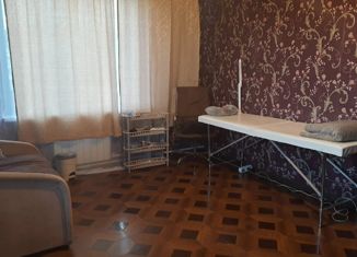 Продам двухкомнатную квартиру, 38 м2, Нытва, проспект Ленина, 6