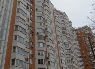 Продается 3-комнатная квартира, 79.8 м2, Москва, Лухмановская улица, 33, метро Лухмановская