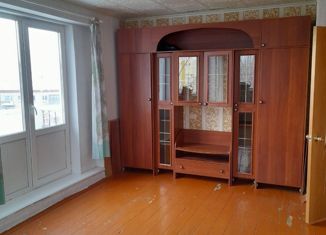 Продаю 1-ком. квартиру, 32.8 м2, Ревда, улица Карла Либкнехта, 7