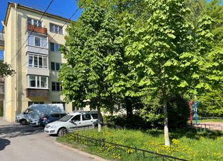 Продам комнату, 70.1 м2, Санкт-Петербург, Лесной проспект, 37к5, Лесной проспект