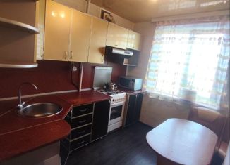 Продается трехкомнатная квартира, 63.2 м2, Комсомольск-на-Амуре, улица Гамарника, 37