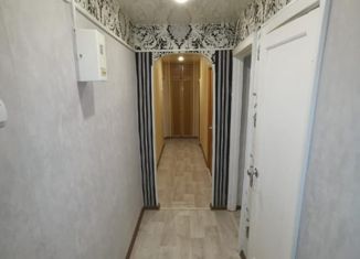 Продается 3-комнатная квартира, 62 м2, Пермский край, улица Мира, 103