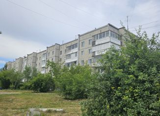 Продам 2-ком. квартиру, 50.2 м2, Свердловская область, улица Володарского, 18