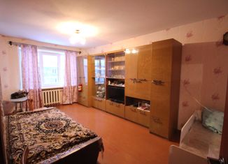Продам 3-комнатную квартиру, 67 м2, Слободской, Сосновый переулок, 1