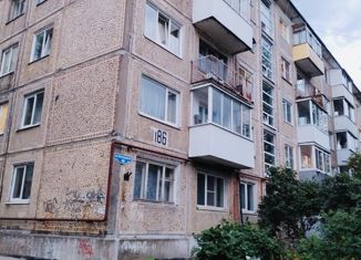 Продаю 3-ком. квартиру, 48.2 м2, Архангельск, Новгородский проспект, 186, Октябрьский округ