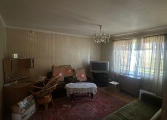 Трехкомнатная квартира на продажу, 67 м2, Саратовская область, Школьная улица, 8