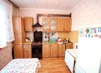 Продам 4-комнатную квартиру, 89.32 м2, Ульяновская область, проспект Врача Сурова, 25