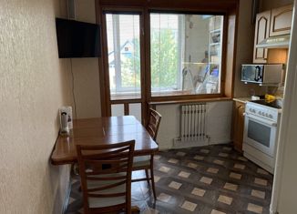 Продается 2-ком. квартира, 52 м2, Камчатский край, улица Ларина, 17