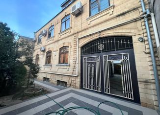 Продаю дом, 374 м2, Дербент, улица Генерала Насирова, 26