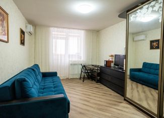 Продаю двухкомнатную квартиру, 62 м2, Краснодарский край, Кореновская улица, 69