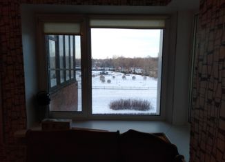 Сдаю однокомнатную квартиру, 35.8 м2, Кронштадт, улица Зосимова, 2