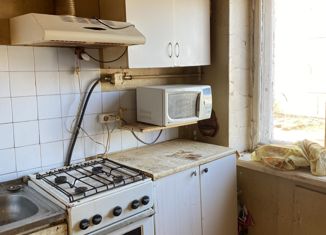 Продам комнату, 44 м2, городской посёлок Мга, Железнодорожная улица, 69