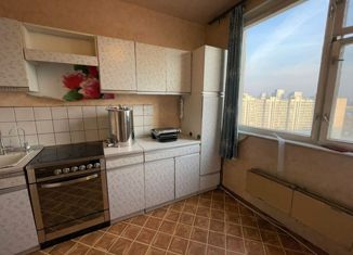 Продается 2-комнатная квартира, 51 м2, Москва, улица Санникова, 3к2, улица Санникова