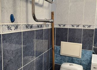 Двухкомнатная квартира на продажу, 42.5 м2, Междуреченск, проспект Строителей, 9