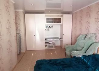 Продам 2-ком. квартиру, 41 м2, Соль-Илецк, Ленинградская улица, 21