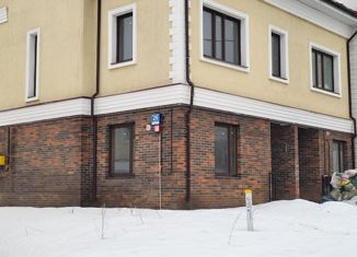 3-комнатная квартира на продажу, 150 м2, посёлок Марьино, улица Харлампиева, 26к3