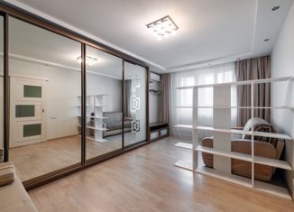 Продам 1-комнатную квартиру, 37.7 м2, Московский, Радужный проезд, 1