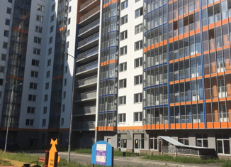 Продажа 2-ком. квартиры, 56 м2, Мурино, улица Шувалова, 18/8, ЖК Территория