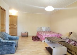 Продаю 1-ком. квартиру, 30 м2, Республика Башкортостан, улица Калинина, 65