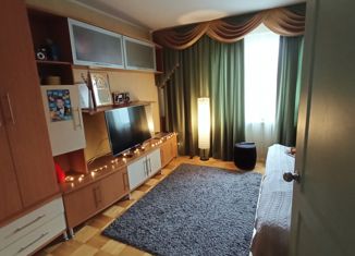 Продам 3-ком. квартиру, 54 м2, Ижевск, улица Тимирязева, 11, жилой район Культбаза