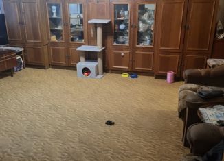 Продаю 3-комнатную квартиру, 56 м2, Санкт-Петербург, Искровский проспект, 2, муниципальный округ Невский