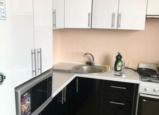 Продам 1-комнатную квартиру, 38 м2, Курская область, улица Циолковского, 12