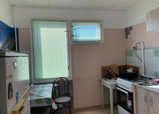 Продаю однокомнатную квартиру, 37 м2, Петергоф, улица Шахматова, 16к3