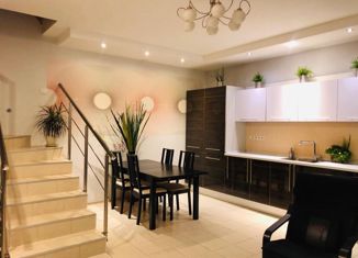 Продам таунхаус, 120 м2, коттеджный посёлок Бристоль, улица Диккенса, 80