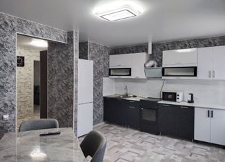 Продаю 3-ком. квартиру, 56.6 м2, Дальнегорск, Железнодорожная улица, 2