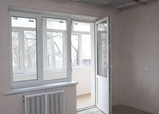 Продам 2-ком. квартиру, 51.5 м2, Темрюк, улица Энгельса, 131