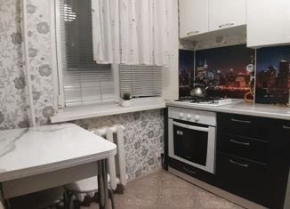 Аренда 2-комнатной квартиры, 50 м2, Альметьевск, улица Тельмана, 59