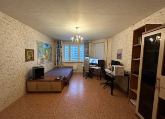 Продаю 3-комнатную квартиру, 103 м2, Москва, улица Маршала Савицкого, 20к1, улица Маршала Савицкого