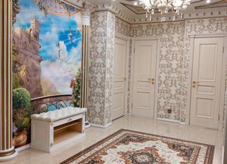 Продам 3-ком. квартиру, 92 м2, Новосибирск, улица Чехова, 111, улица Чехова