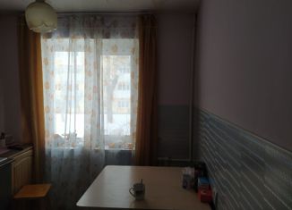 Двухкомнатная квартира на продажу, 47.1 м2, Александровск, улица Ленина, 12