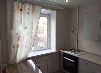 Аренда двухкомнатной квартиры, 42 м2, Челябинск, улица Клары Цеткин, 24