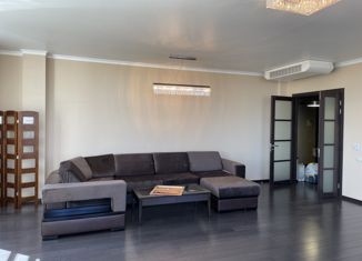 Продаю трехкомнатную квартиру, 152 м2, Новосибирск, улица Романова, 39, улица Романова