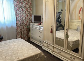 Продается 2-комнатная квартира, 55 м2, Москва, улица Генерала Кузнецова, 27к2, улица Генерала Кузнецова