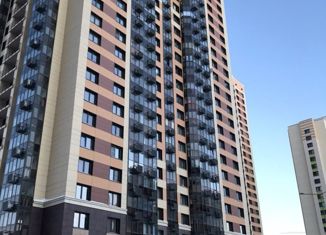 Продается 1-комнатная квартира, 43 м2, Москва, улица Анны Ахматовой, 8, метро Рассказовка