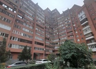 Продаю трехкомнатную квартиру, 72 м2, Волгоград, проспект Героев Сталинграда, 38