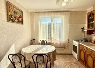 Продаю двухкомнатную квартиру, 54.4 м2, Татарстан, улица Рихарда Зорге, 77